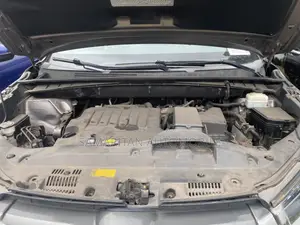 Toyota Highlander XLE V6 4x2 (3.5L 6cyl 6A) 2016 Gray
