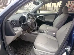 Toyota RAV4 Limited 2008 Blue