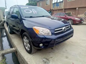 Toyota RAV4 Limited 2008 Blue