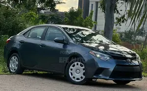 Toyota Corolla 2015 Blue