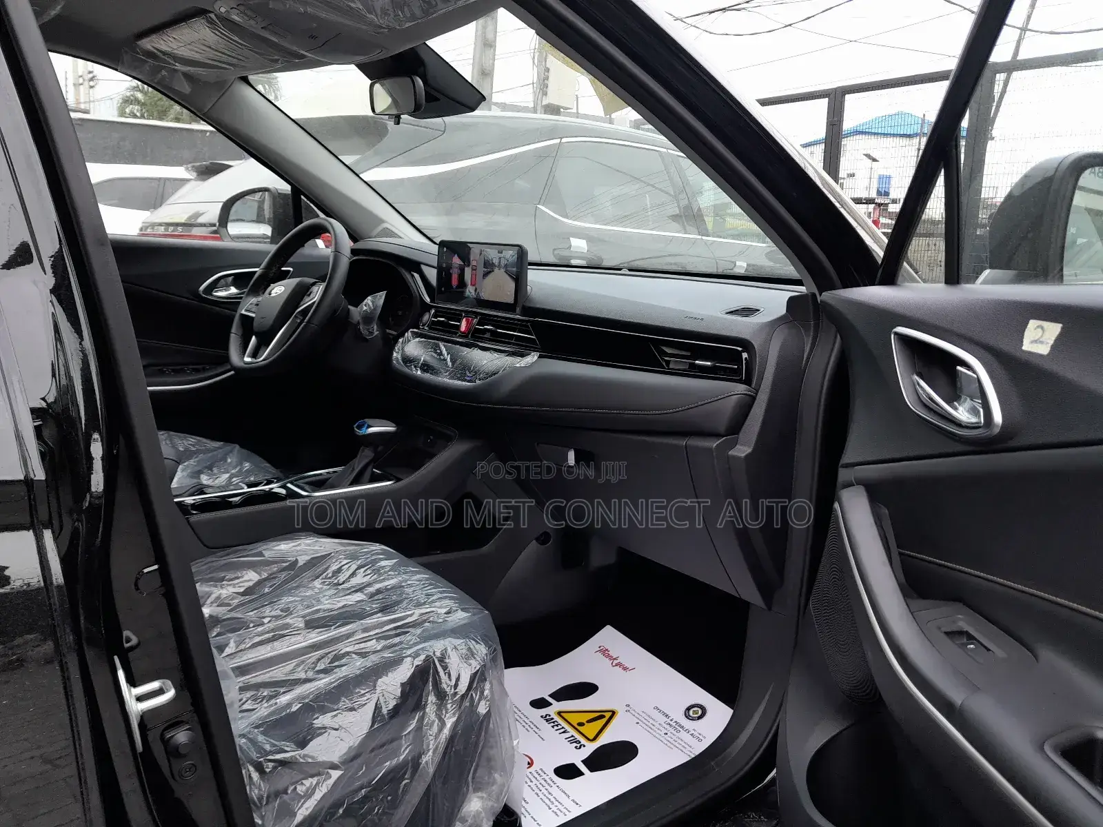 New JAC JS4 2024 Black