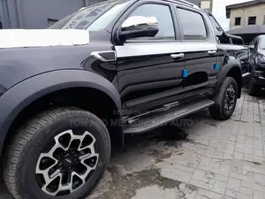 New JAC T6 2024 Black