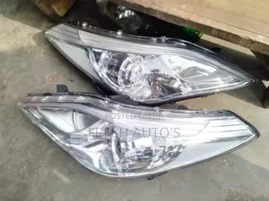 Head Lamp Grandeur 2015