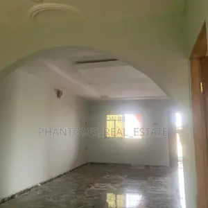 Photo - 3bdrm Block of Flats in Anointed Way, Benin City for rent