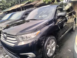 Toyota Highlander Limited 2012 Black