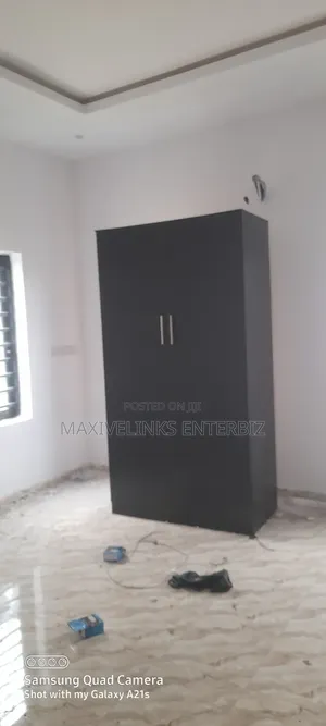 2bdrm Apartment in Buckner Estate, Isheri / Egbe Idimu for rent
