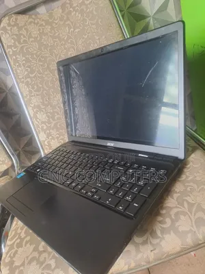Laptop Acer Aspire E1-572P 8GB Intel Core i5 SSD 256GB