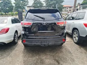 Toyota Highlander Limited Platinum 4dr SUV AWD (3.5L 6cyl 6A) 2014