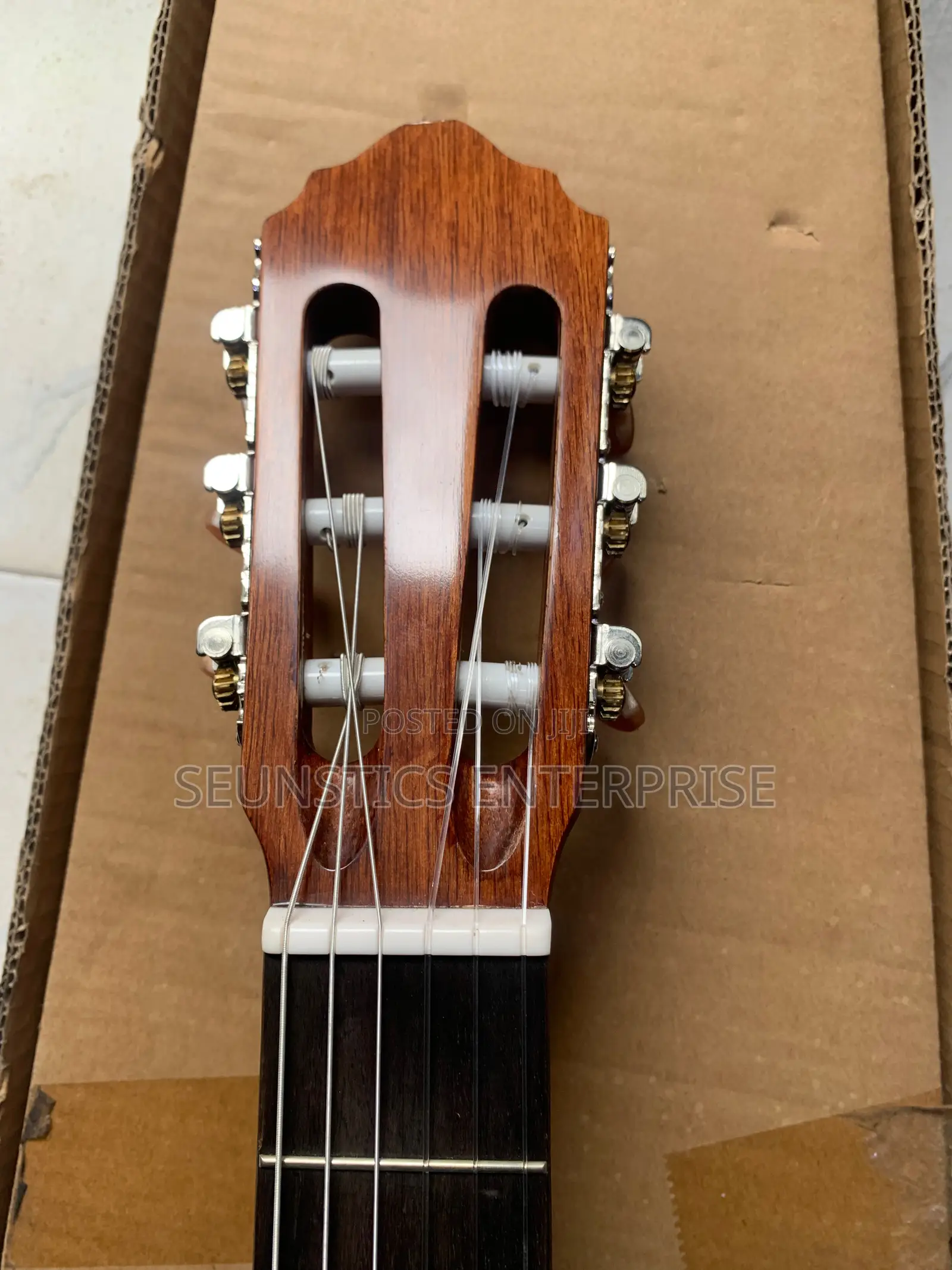 Cort Pure Classical Guitar