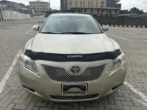 Toyota Camry 3.5 LE 2008 Gold