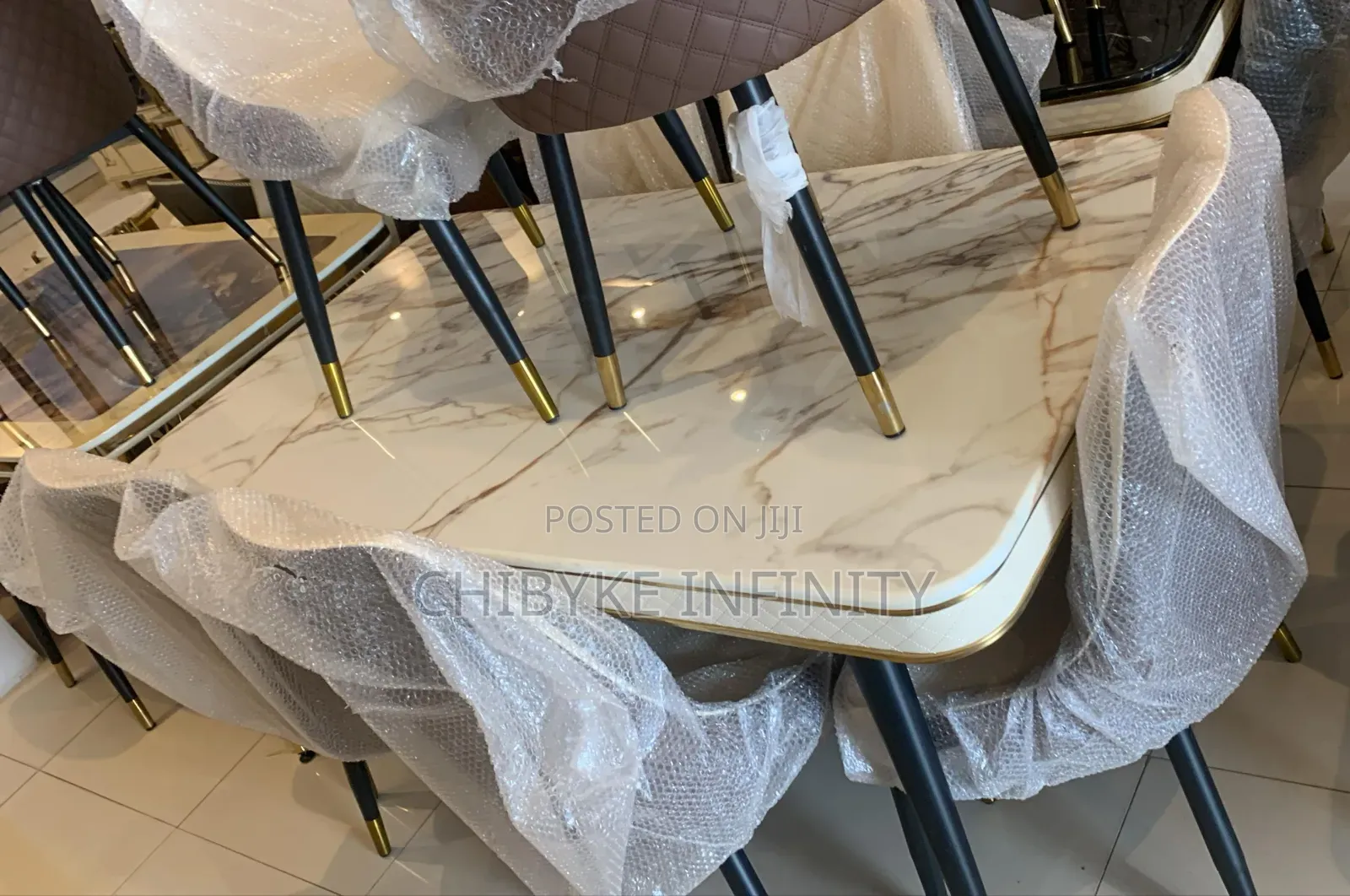 High Quality Imported Dining Table With 6 Man Chair 