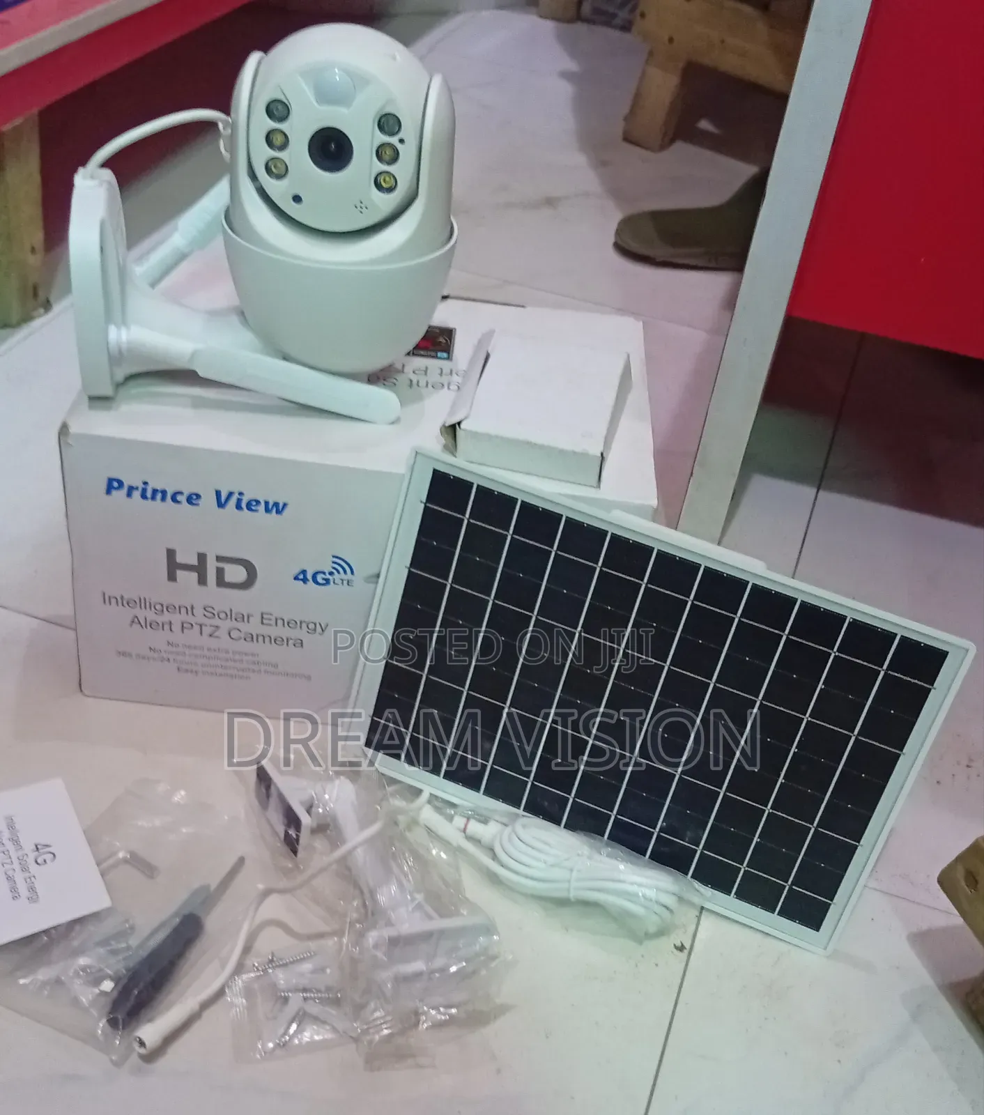Ubox Smart Altomatic Rotate Camera