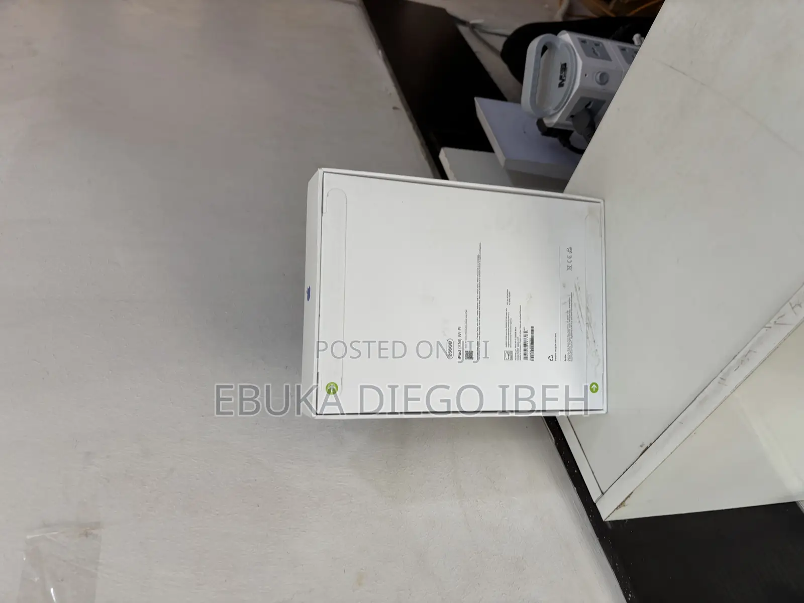 New Apple iPad (2025) 256 GB