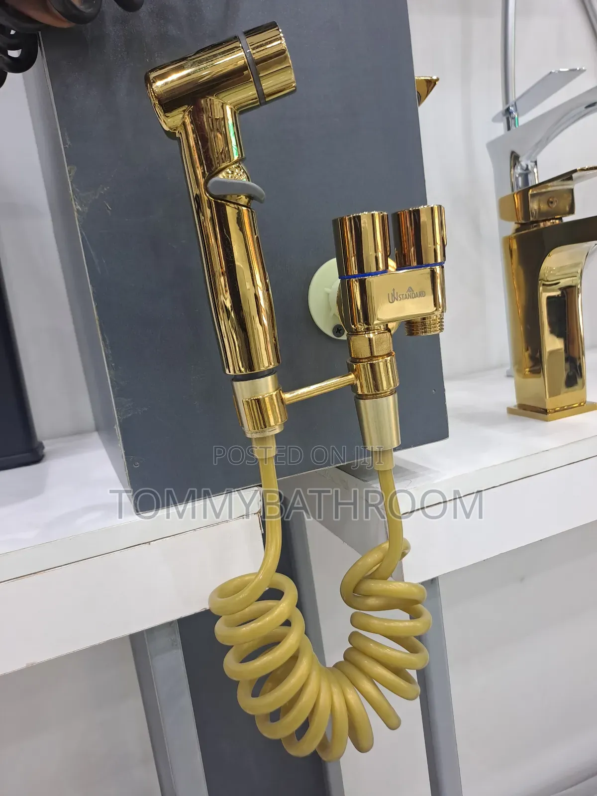 Double Pressing Shower