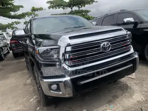Toyota Sequoia 2015 Black