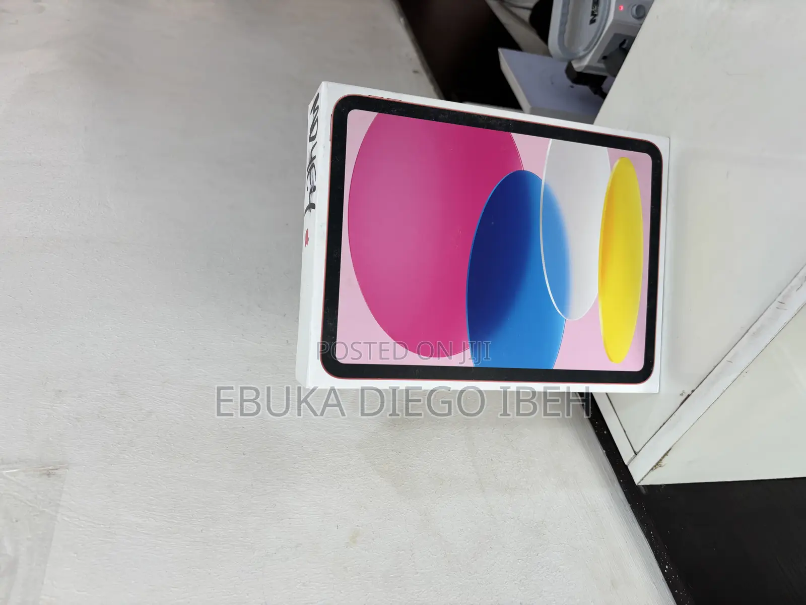 New Apple iPad (2025) 128 GB
