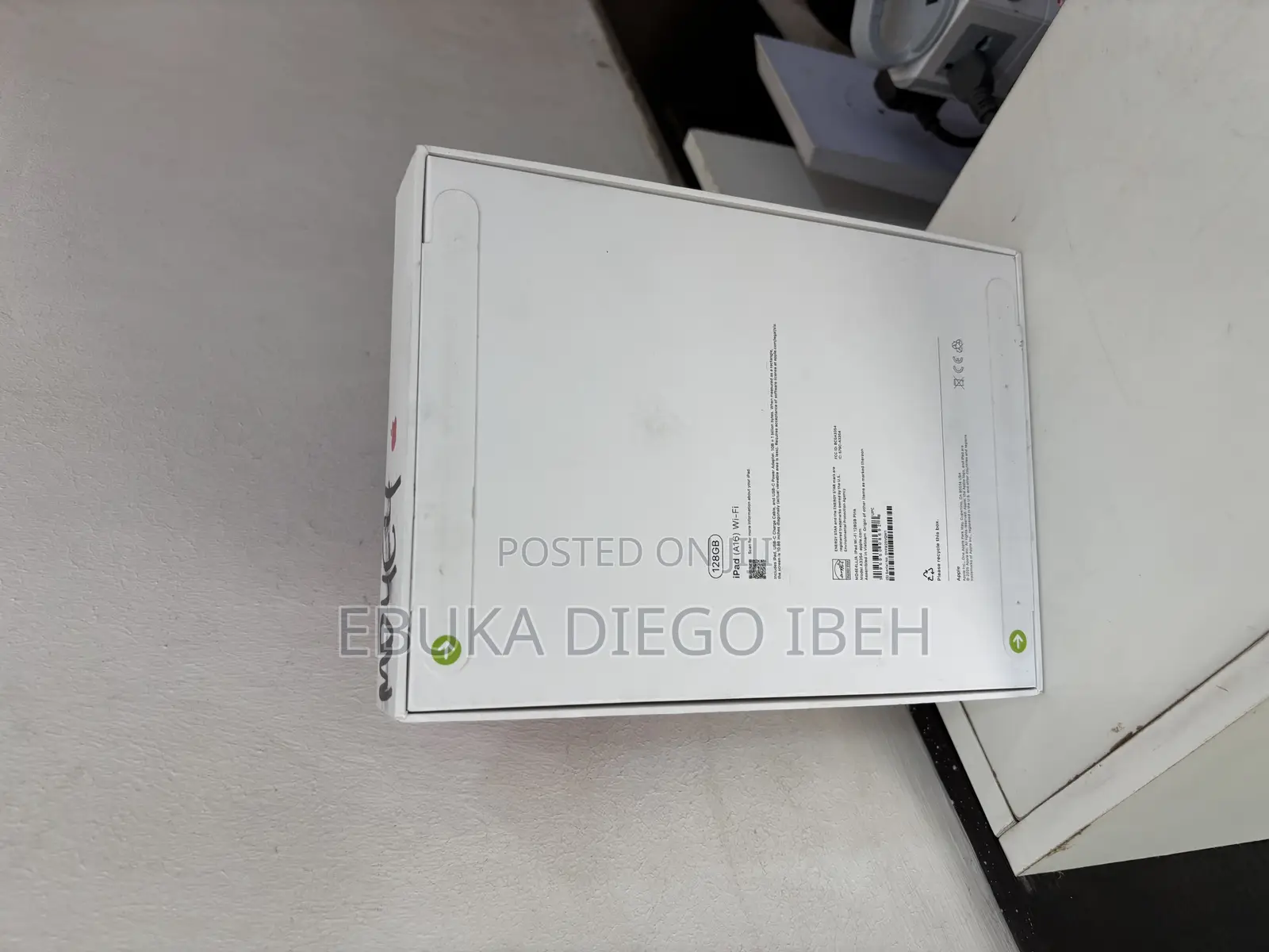 New Apple iPad (2025) 128 GB