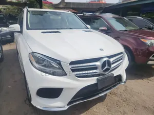 Mercedes-Benz GLE-Class GLE 400 4MATIC 2019 White