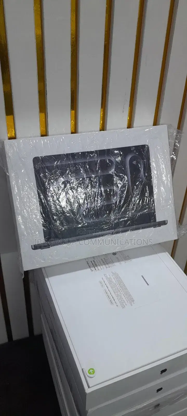 New Laptop Apple MacBook Pro 18GB Apple M3 Max SSD 512GB
