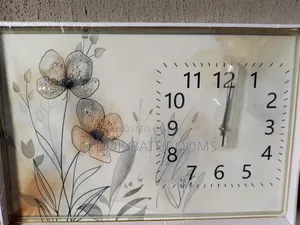 Photo - Decoretive Wall Clock