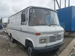 Mercedes-Benz T2 1998 Silver