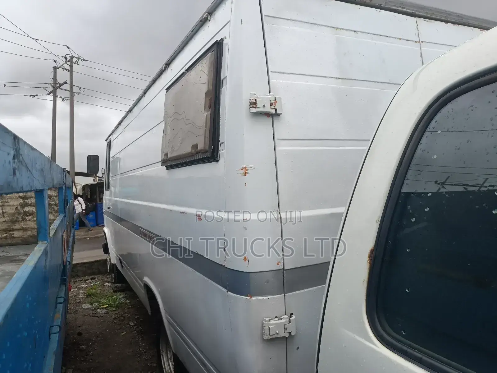 Mercedes-Benz T2 1998 Silver