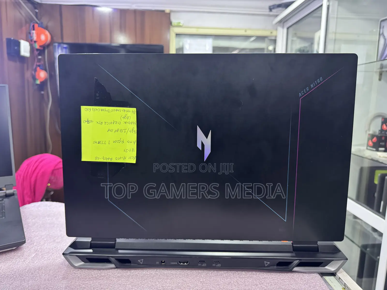 Laptop Acer Nitro 17 16GB AMD Ryzen 7 SSD 1T