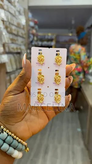 Photo - Unique Pendant