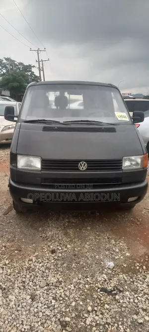 Volkswagen Transporter 2005 White