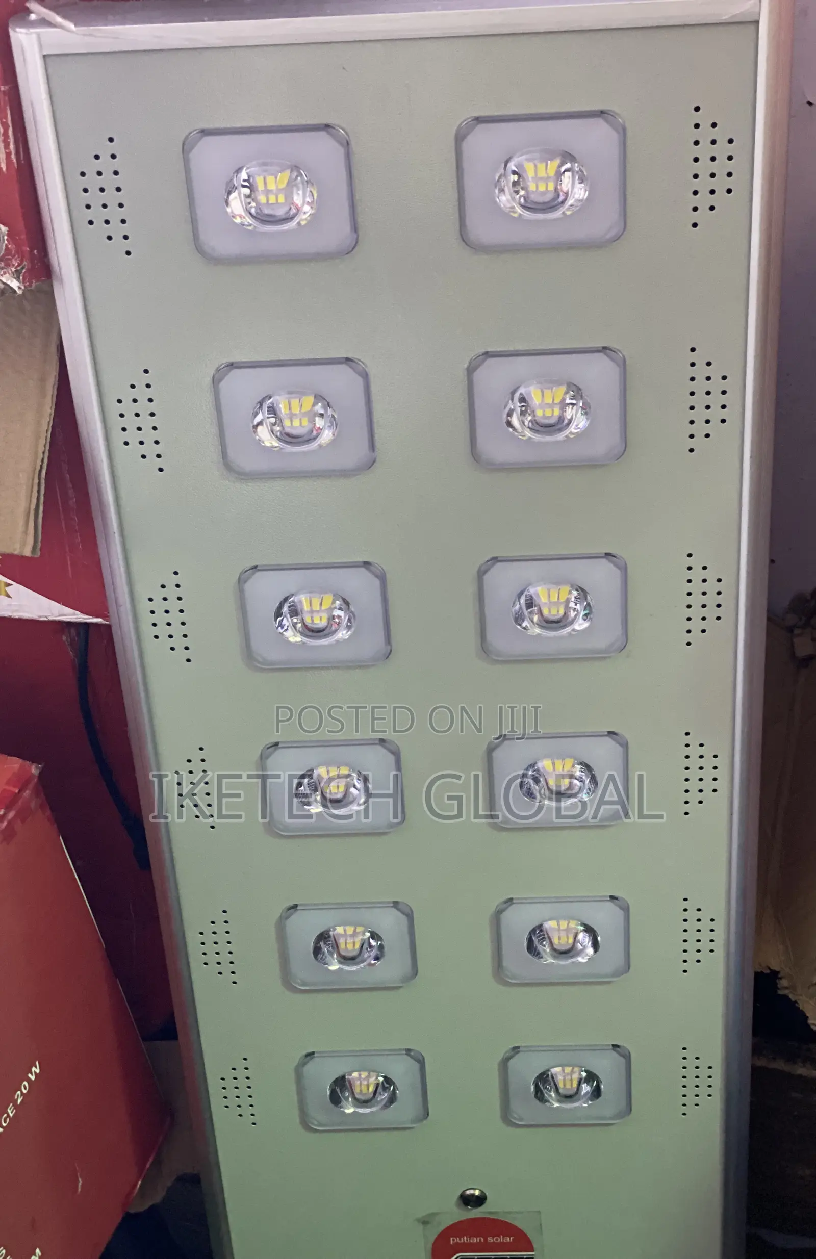12 Eyes Putian Solar Light