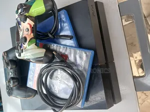Sony Playstation 4