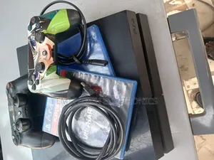 Sony Playstation 4