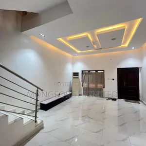 3bdrm Townhouse / Terrace in VGC / Ajah for rent