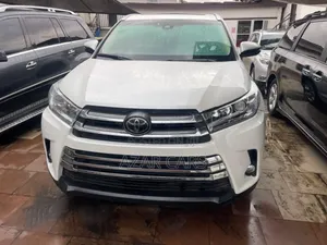 Toyota Highlander Limited 4x4 V6 (3.5L 6cyl 8A) 2018 White
