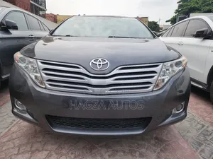 Toyota Venza V6 2010 Gray