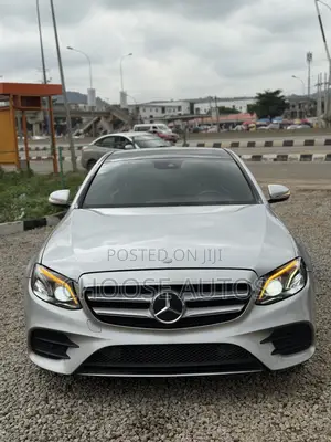 Mercedes-Benz E300 2017 Silver