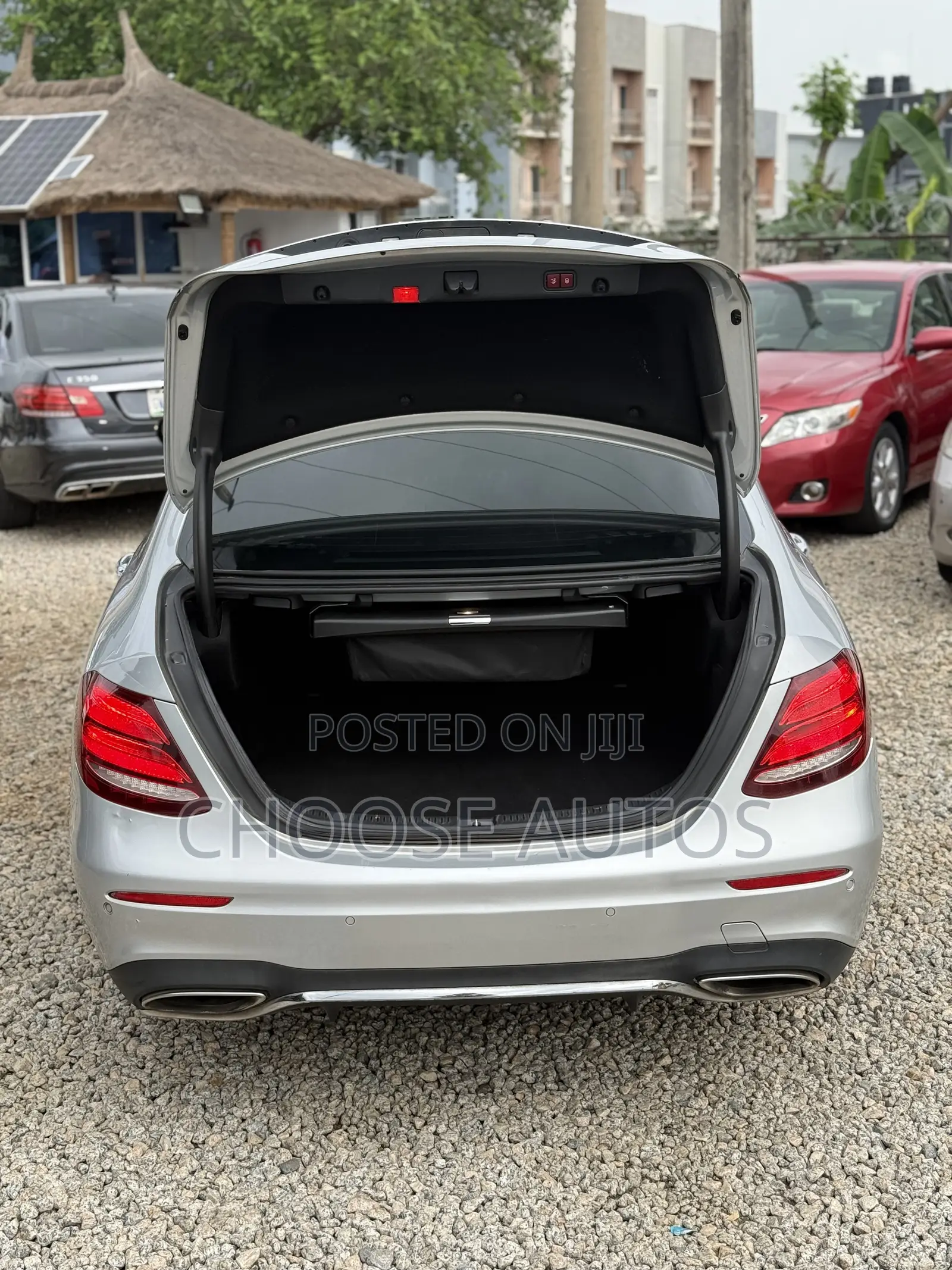 Mercedes-Benz E300 2017 Silver