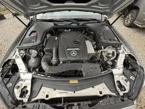 Mercedes-Benz E300 2017 Silver