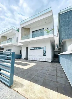 5bdrm Duplex in Osapa london for sale