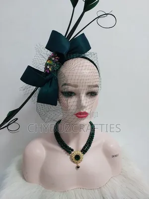 Emerald Green Facinator