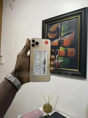 Apple iPhone 11 Pro Max 64 GB Gold