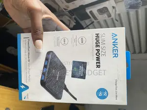 Anker Powerport Atom Iii Slim (Four Ports) Charger.