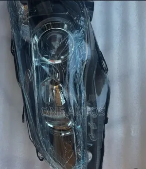 Toyota Belta Headlamp