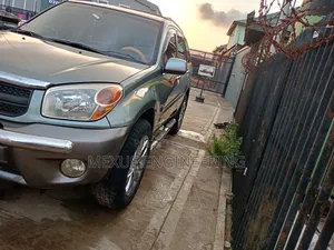 Toyota RAV4 2006 Gray