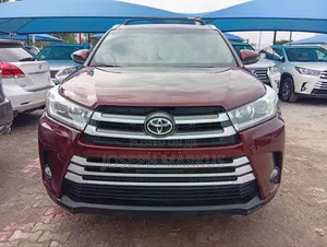 Toyota Highlander Limited 4x4 V6 (3.5L 6cyl 8A) 2018 Red