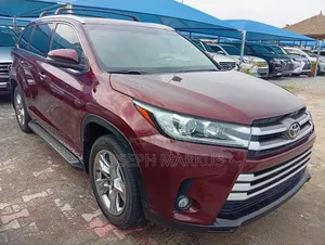 Toyota Highlander Limited 4x4 V6 (3.5L 6cyl 8A) 2018 Red