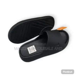 Nike Calm Slides