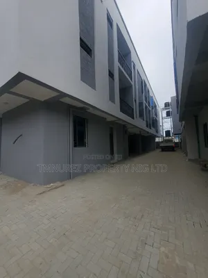 1bdrm Apartment in Ologolo, Lekki for sale