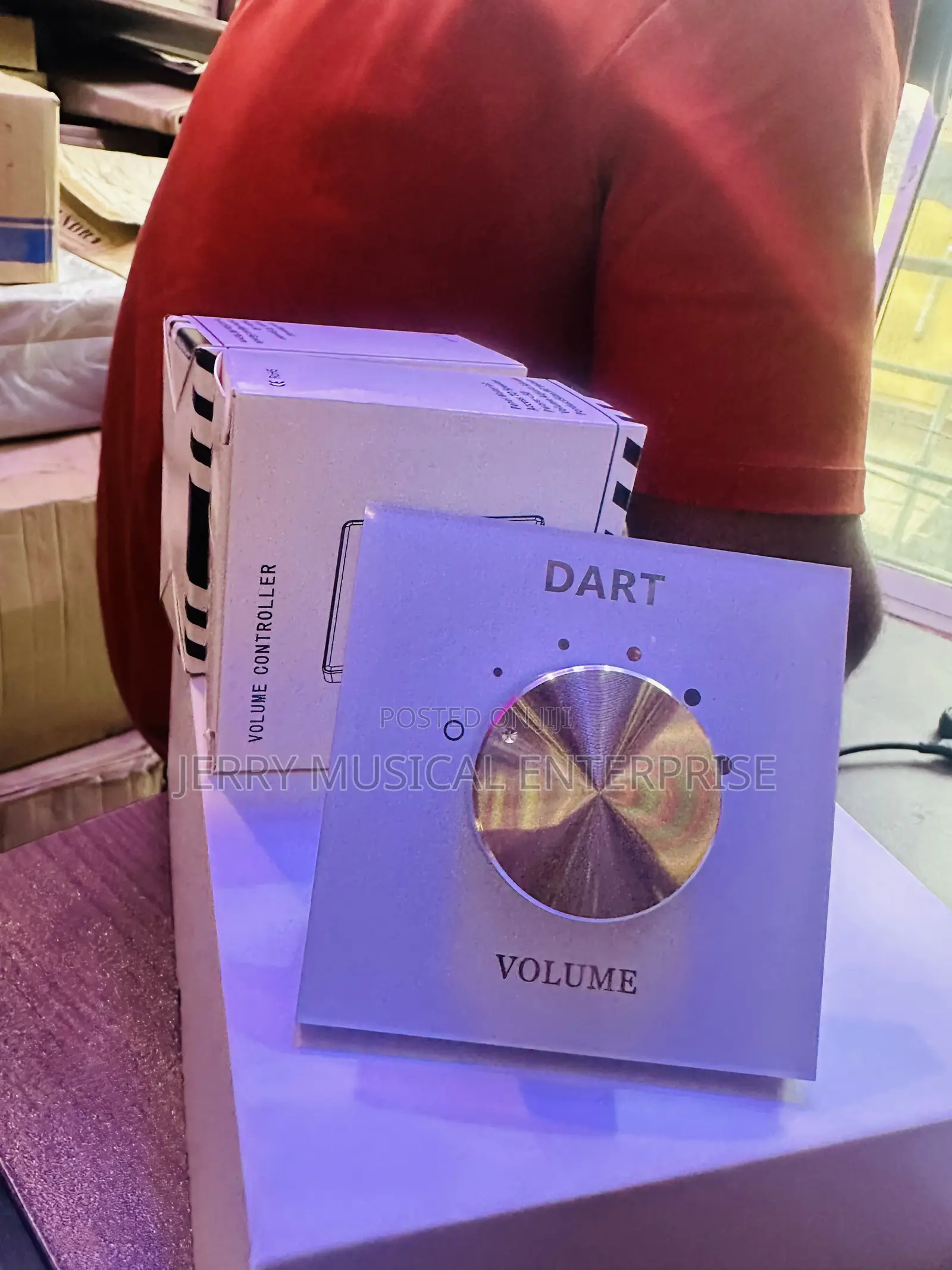 Volume Controller