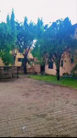For Sale Land Measuring 1200sqm With an Old Structure :Title:Cofo